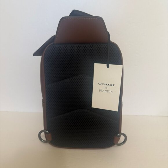 Coach X Peanuts Racer Sling Pack In Signature Canvas With Snoopy Print cbk47 - Picture 2 of 7